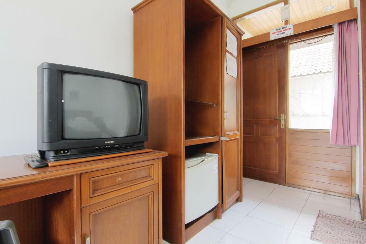 Villa Enggal Lembang Exterior foto